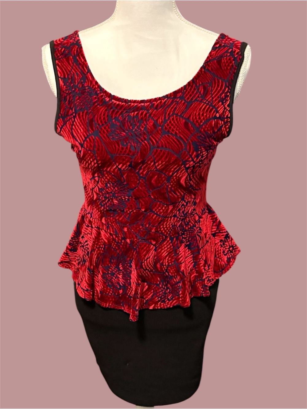 Vintage 90s Red & Black Ipona Collection Dress Small